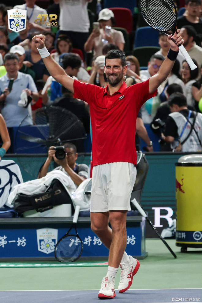 英国网球队横扫澳大利亚网球队，德约科维奇关键制胜