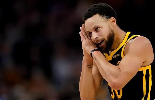 网球战术调整奏效，成功扭转局势