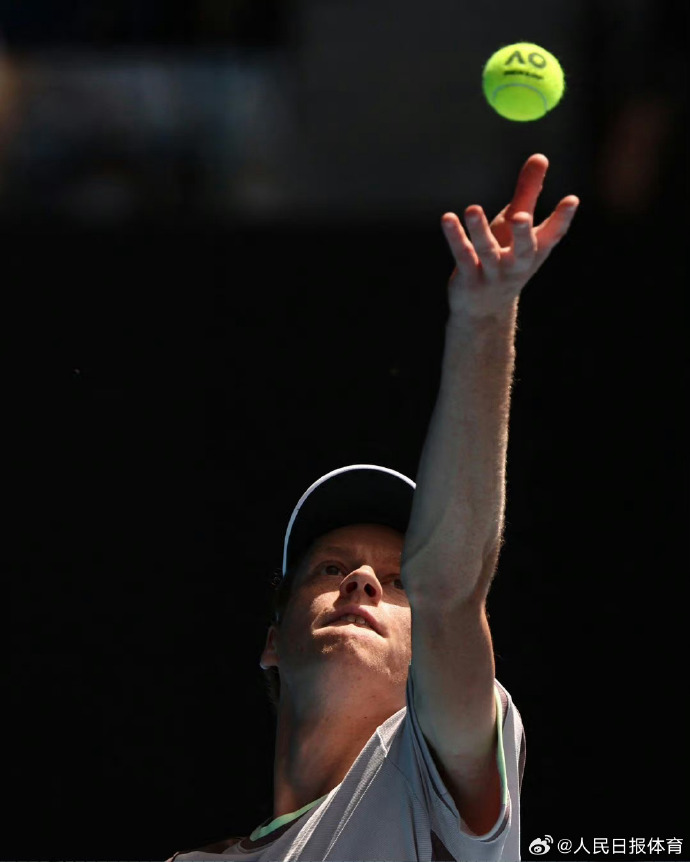 澳网绝杀年终总决赛,辛纳扛起全队 澳网绝杀年终总决赛,辛纳扛起全队