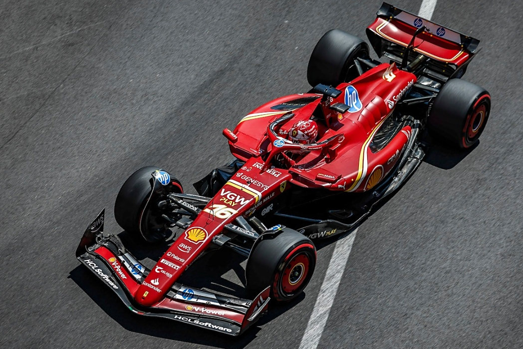 索伯车队完胜红牛二队，勒克莱尔高光表现