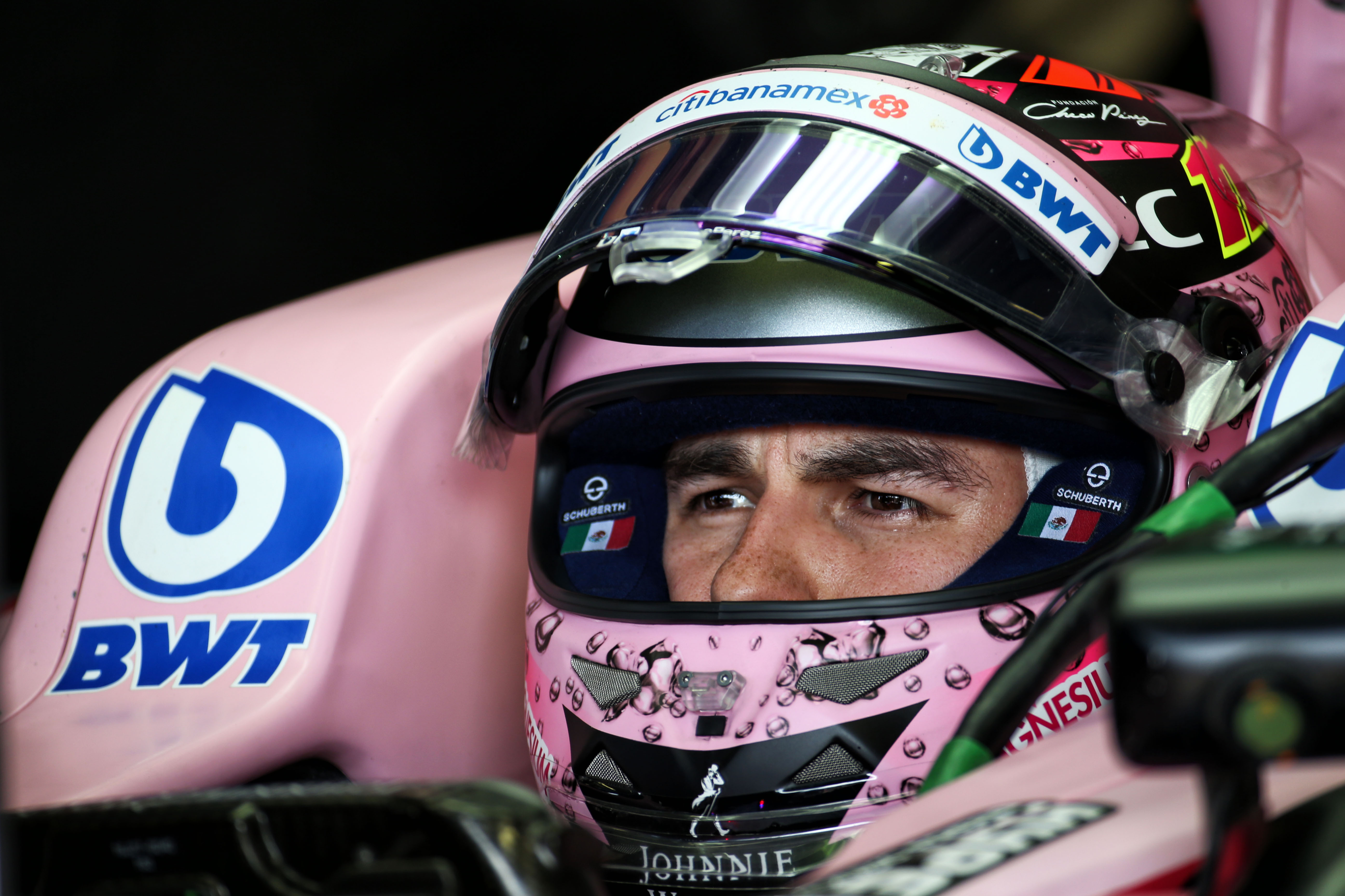 梅赛德斯绝杀红牛二队，佩雷兹惊艳四座