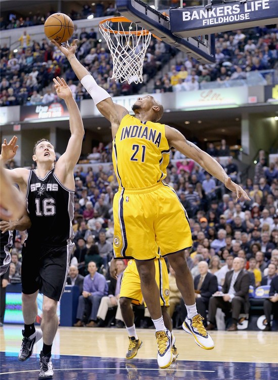 步行者碾压猛龙，范弗利特高光表现