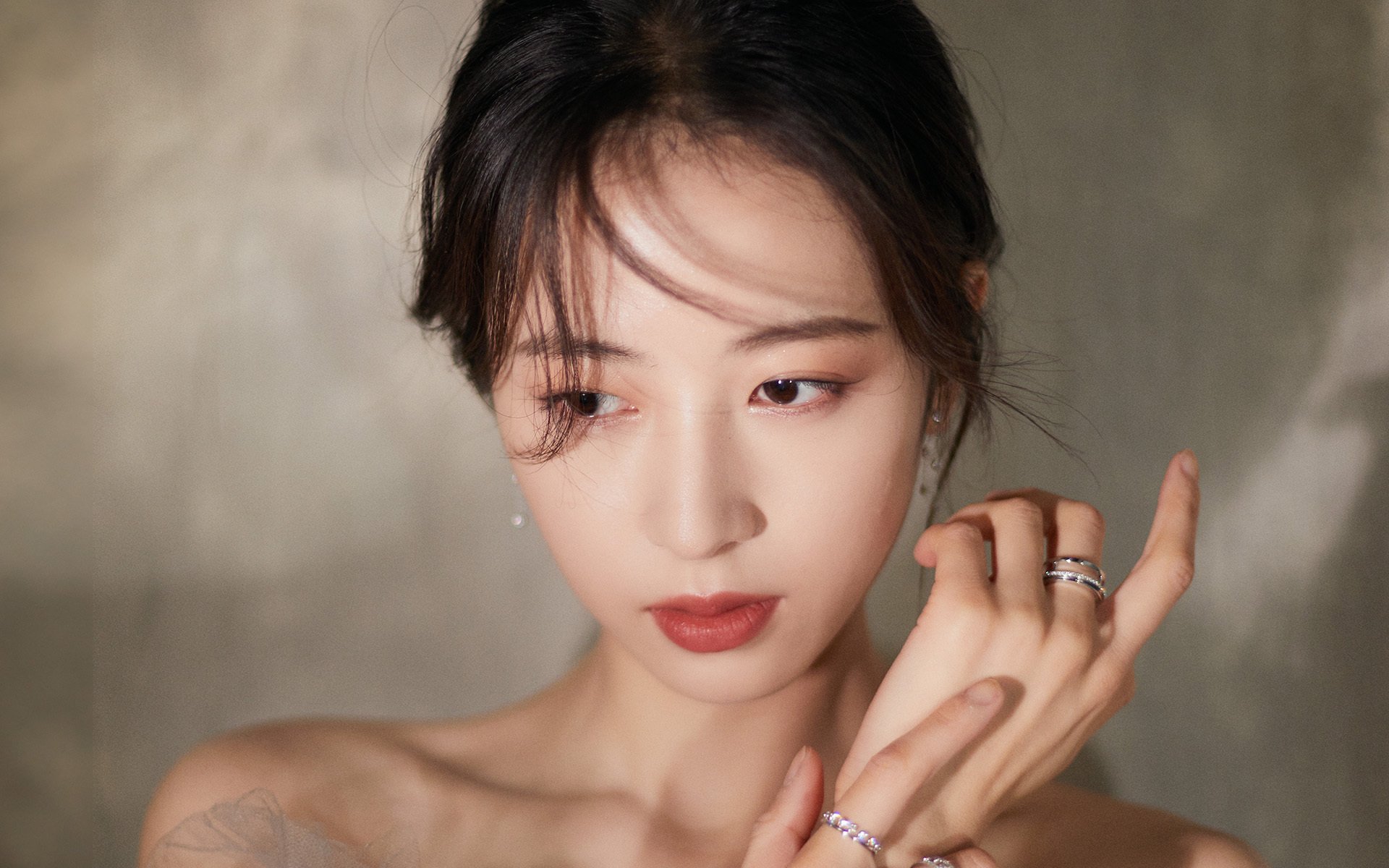 凯恩神级定位球导演逆转,加纳新军客场粉碎皇家社会